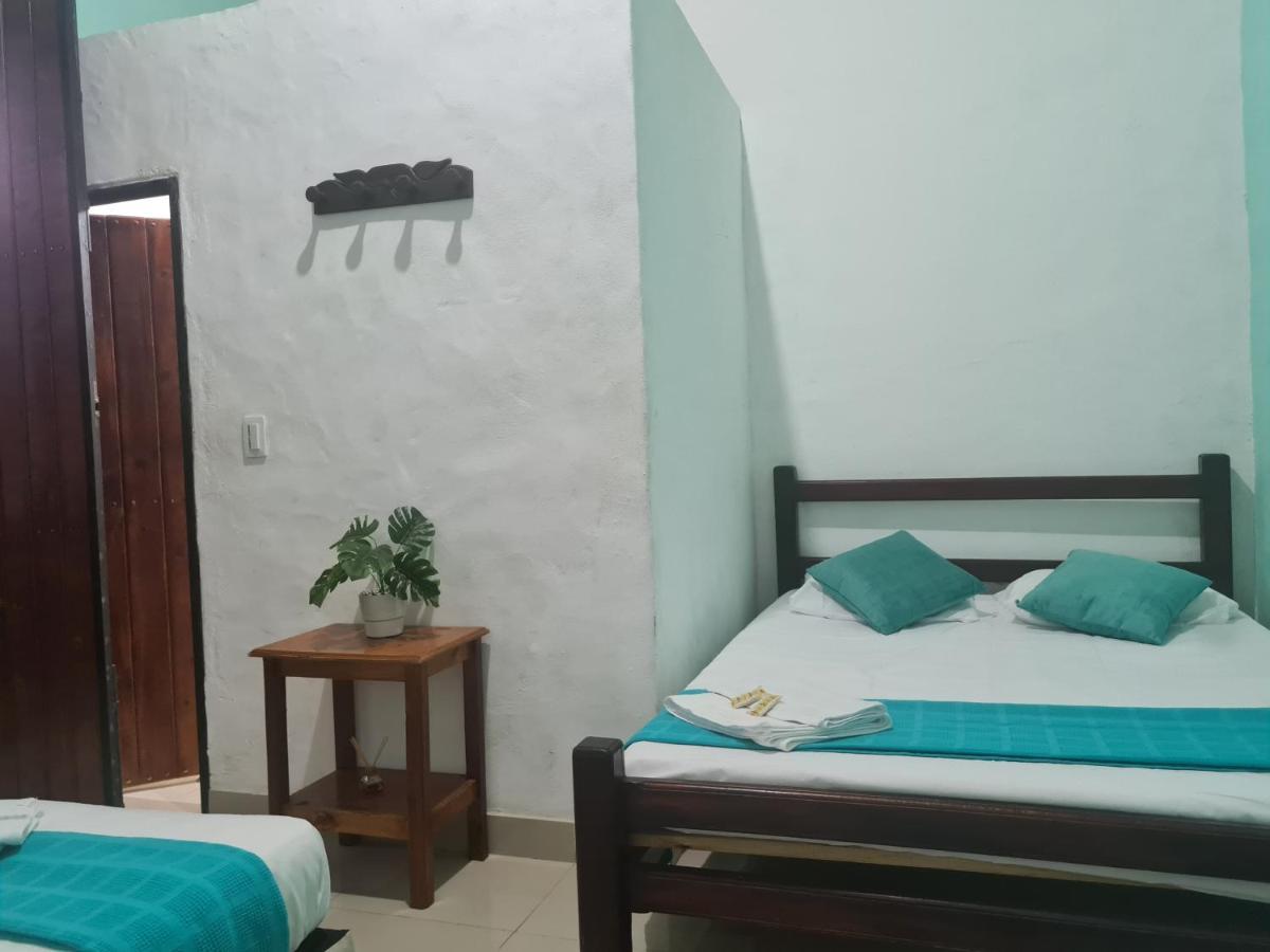 Hotel Alcazar Real Utica Εξωτερικό φωτογραφία