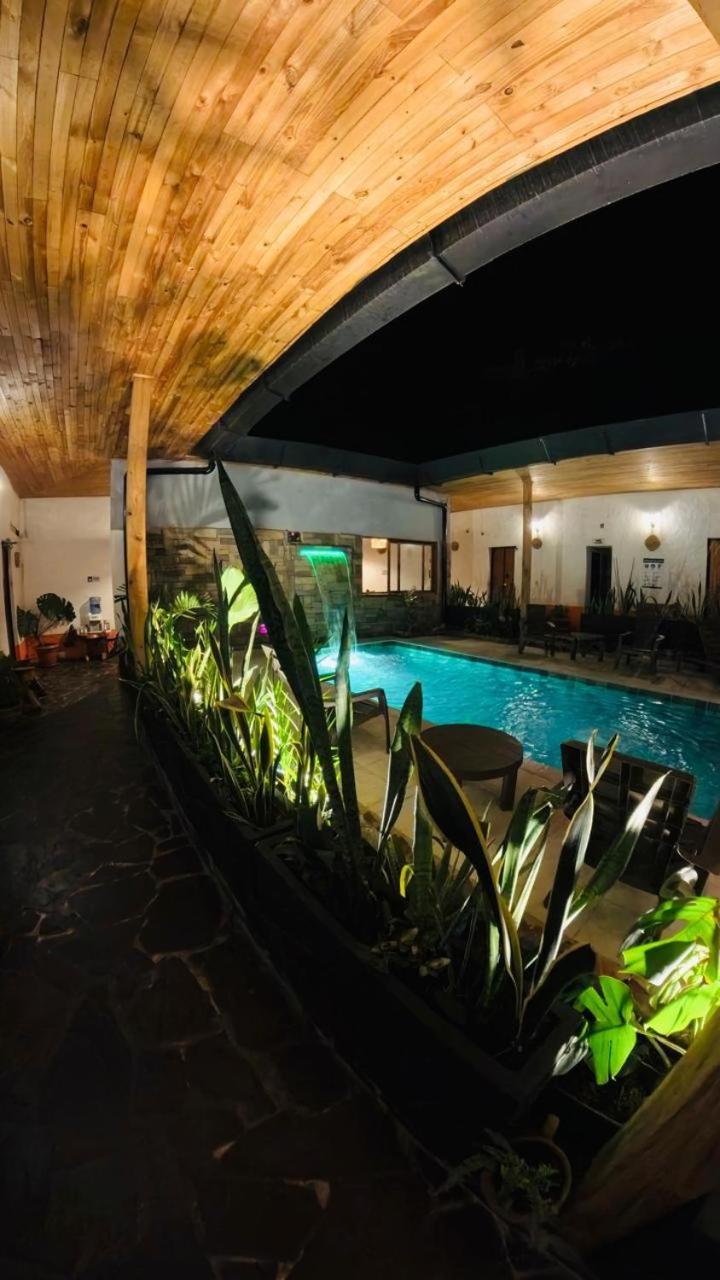 Hotel Alcazar Real Utica Εξωτερικό φωτογραφία